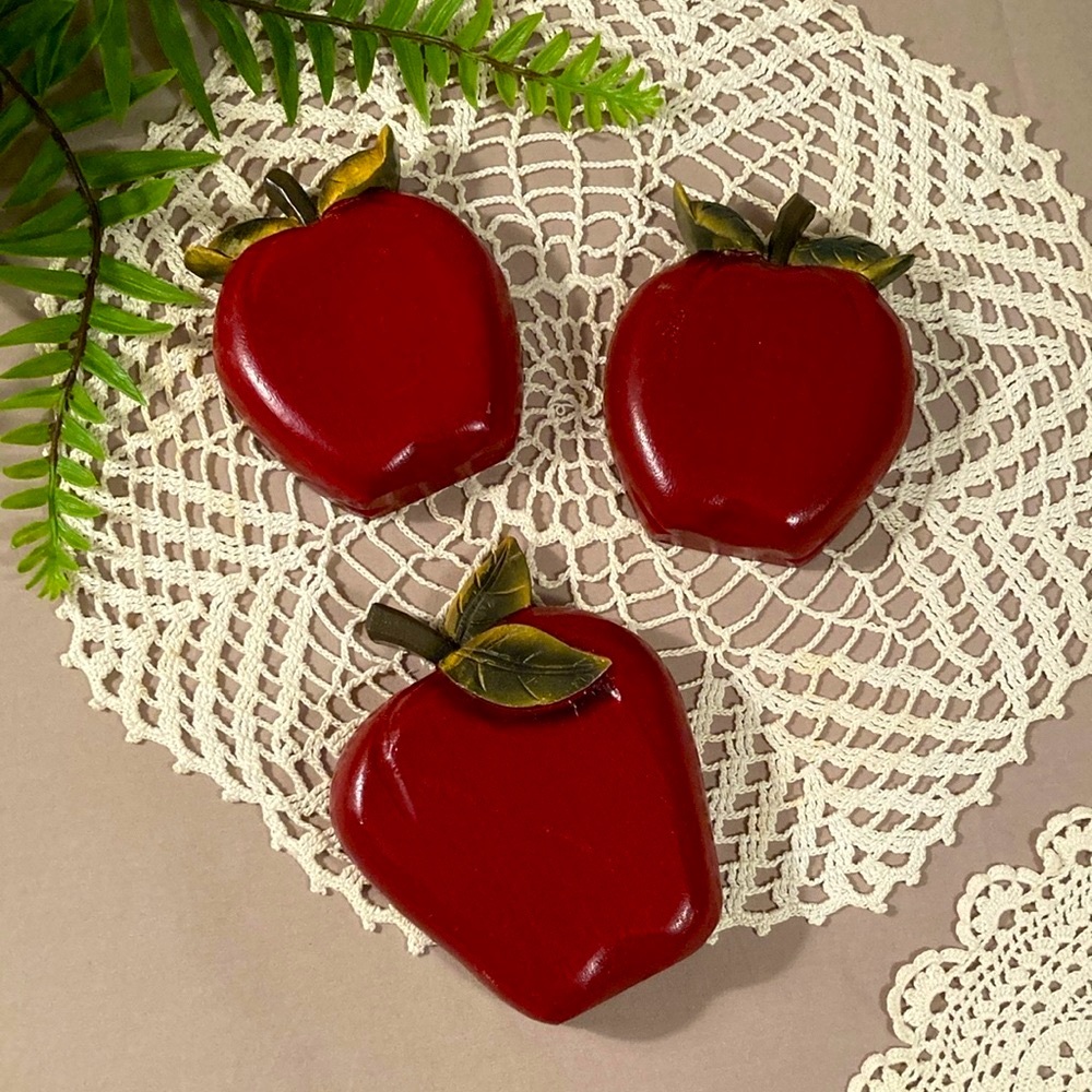 Vintage Set Of Home Interiors Apples Wall Decor